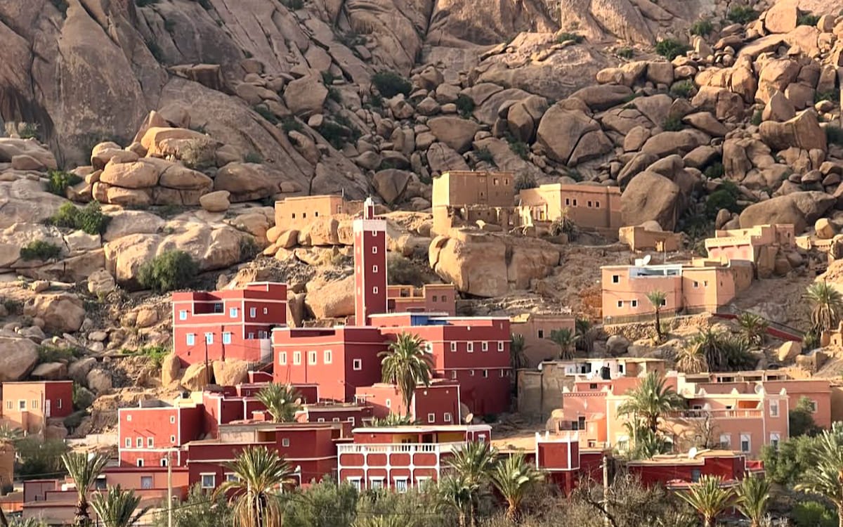 Tafraoute Morocco luxury Tour mountain scenery